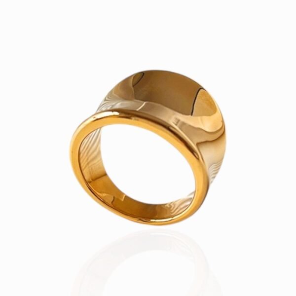Anillo Celestine